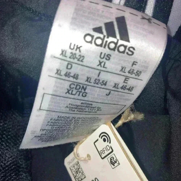 ADIDAS PERFORMANCE BEACH SWIM SHORTS SIZE XL - Picture 8 of 11